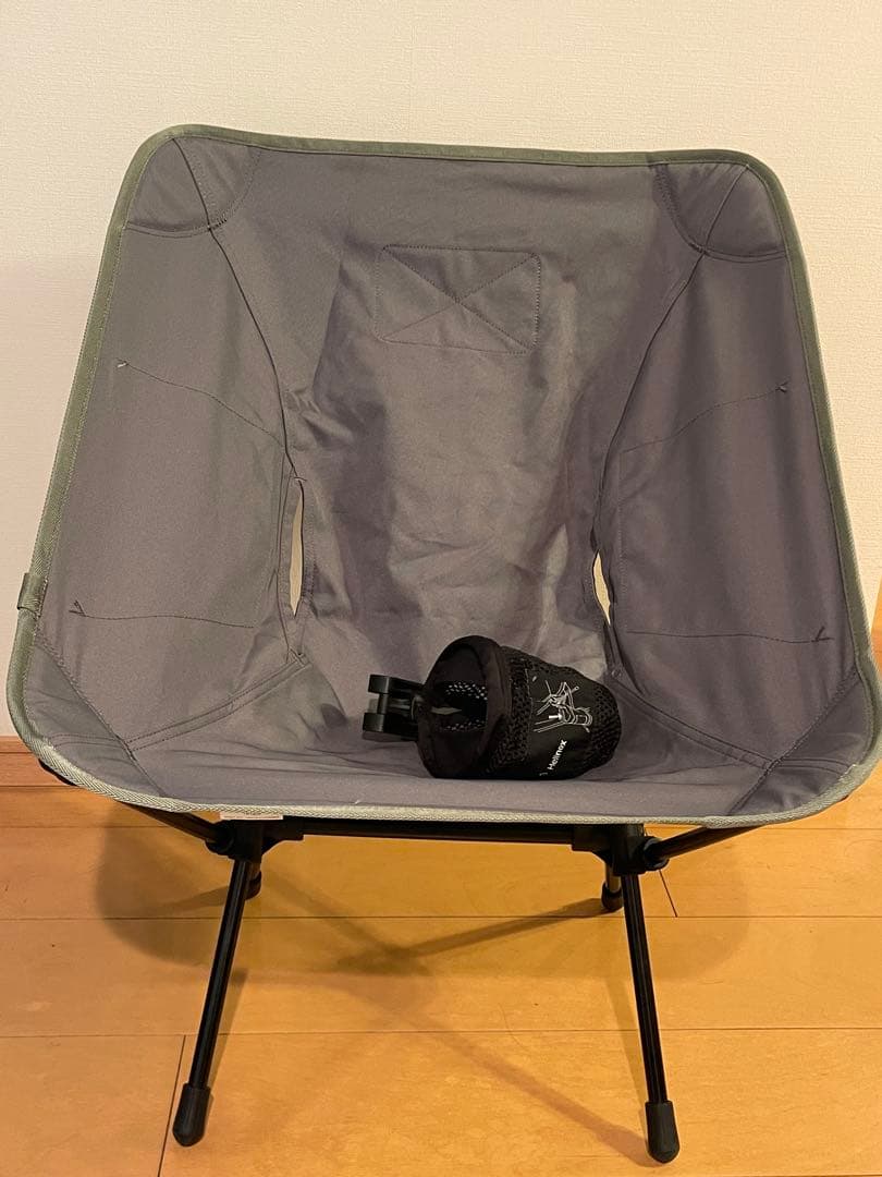 ヘリノックス　Helinox タクティカルチェア　カップホルダー付き