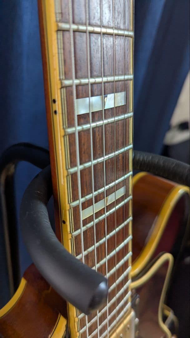 Epiphone SheratonⅡ ビンテージ セミアコ gibsonロゴ