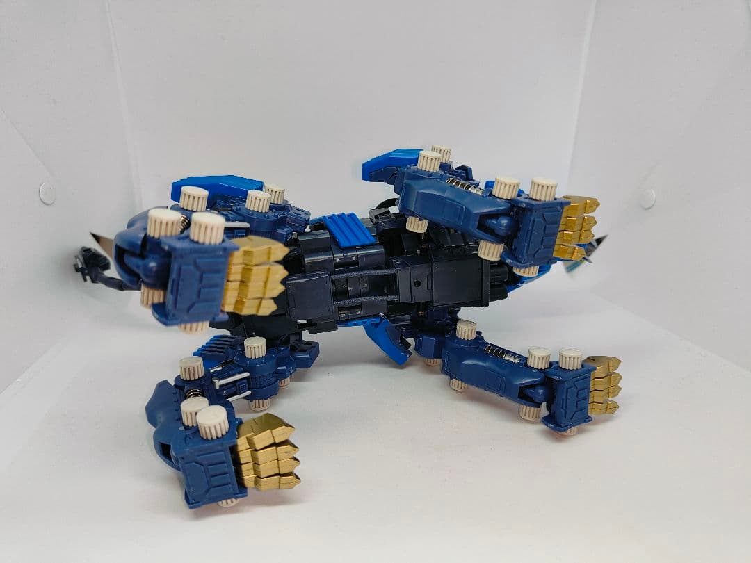 コトブキヤ　ZOIDS ゾイド　HMM シールドライガー　バン仕様