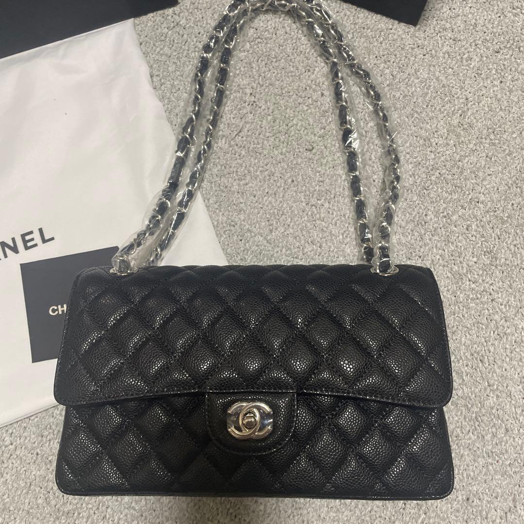即日発送ノベルティ　CHANEL チェーン　フラップバッグ　キャビアスキン