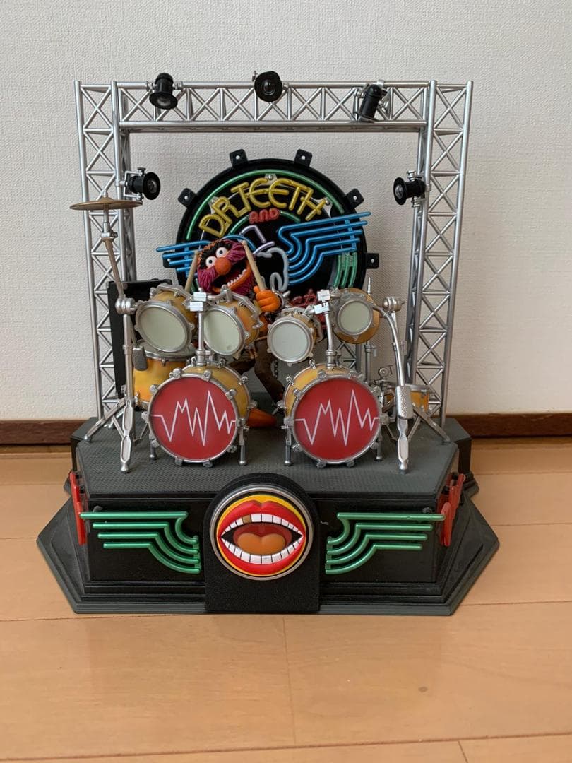 アニマルとエレクトリックメイヘムステージセット