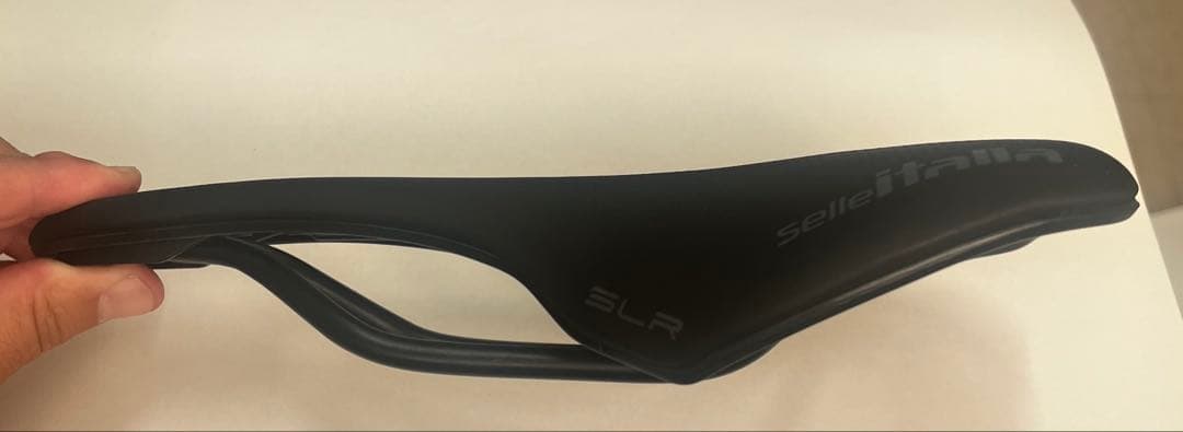 サドル sella italia boost SLR SUPERFLOW