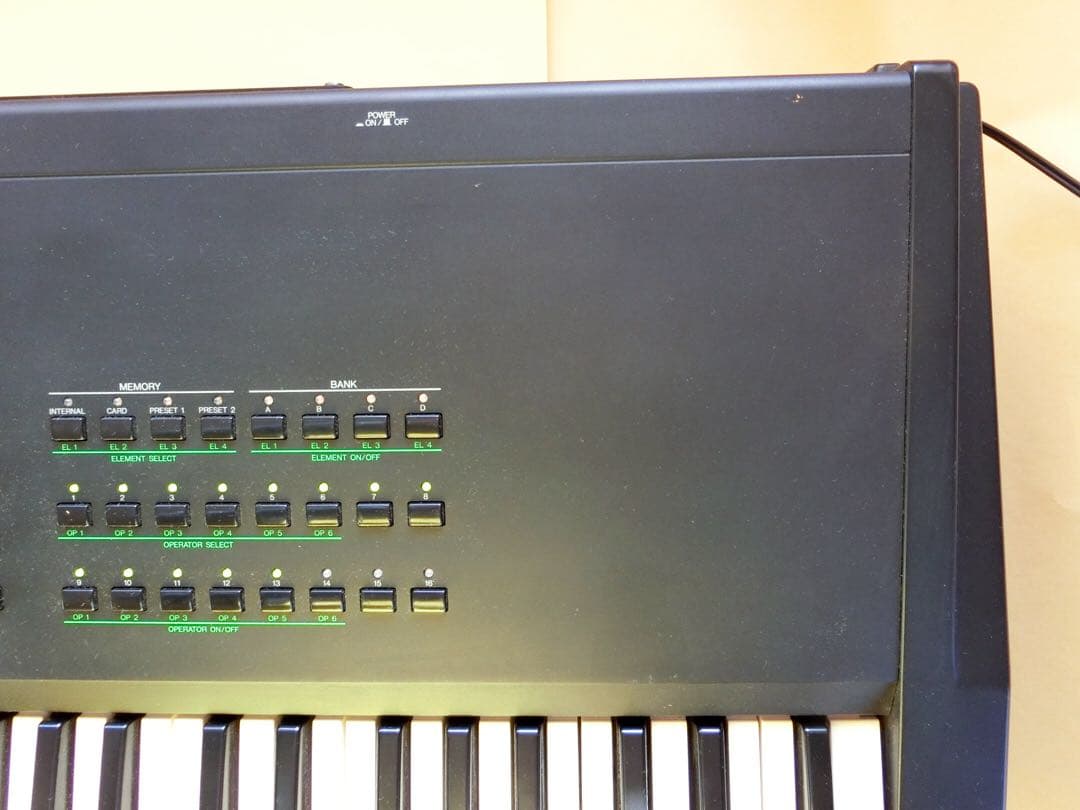YAMAHA SY99 76鍵シンセサイザー FM ＋ PCM