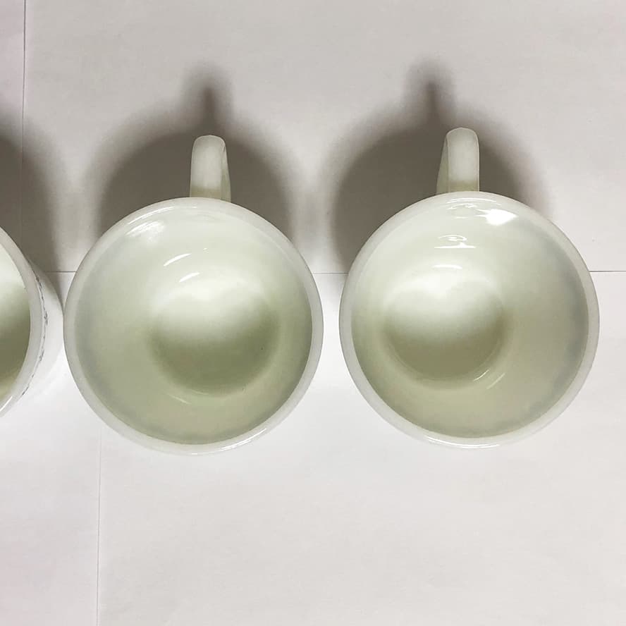 パイレックス スノーフレイク ミルクガラス マグ ４点１セット #001