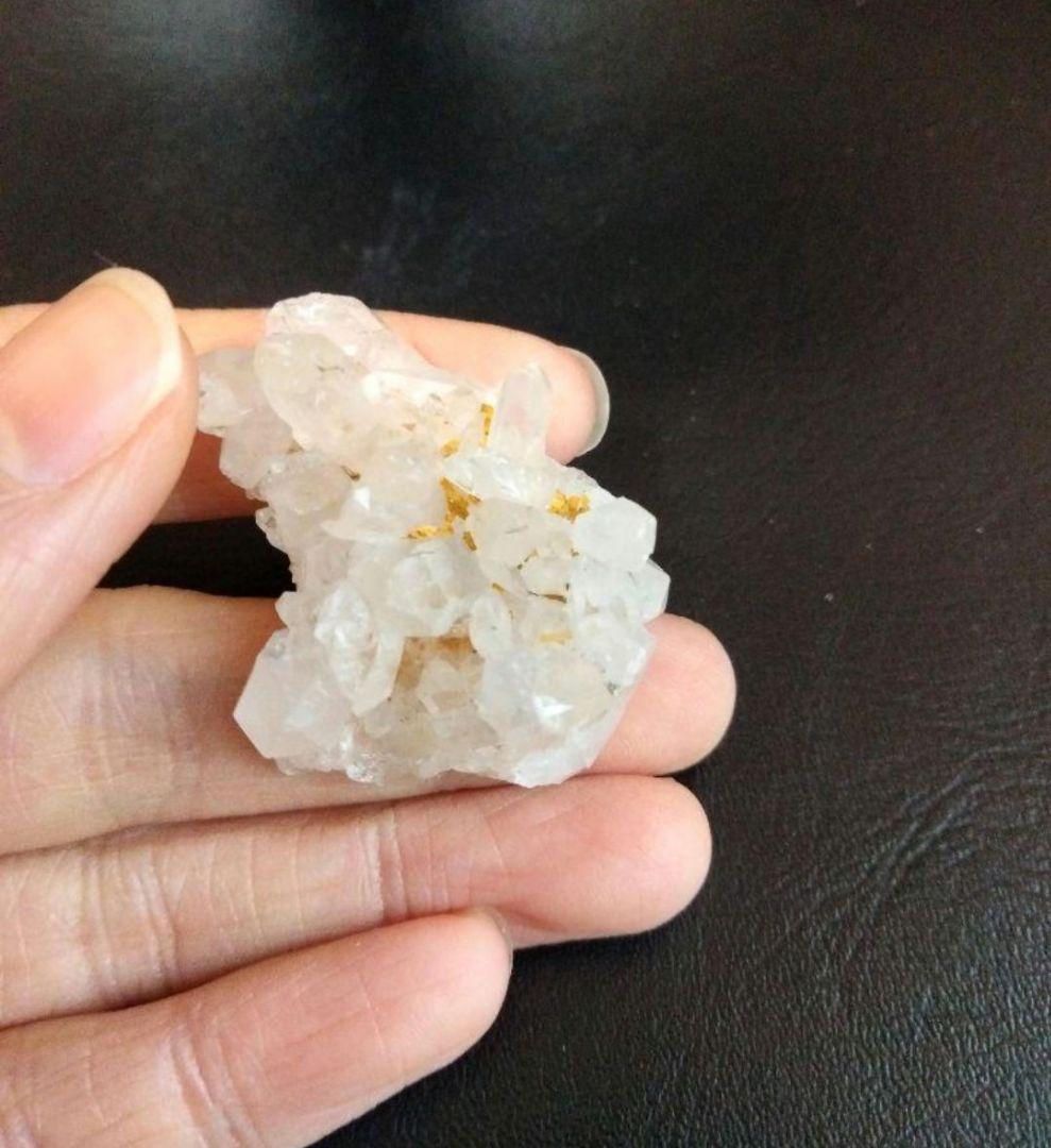 国産鉱物インクルージョン　山梨県　塩山竹森山　天然水晶　　トルマリン入り水晶