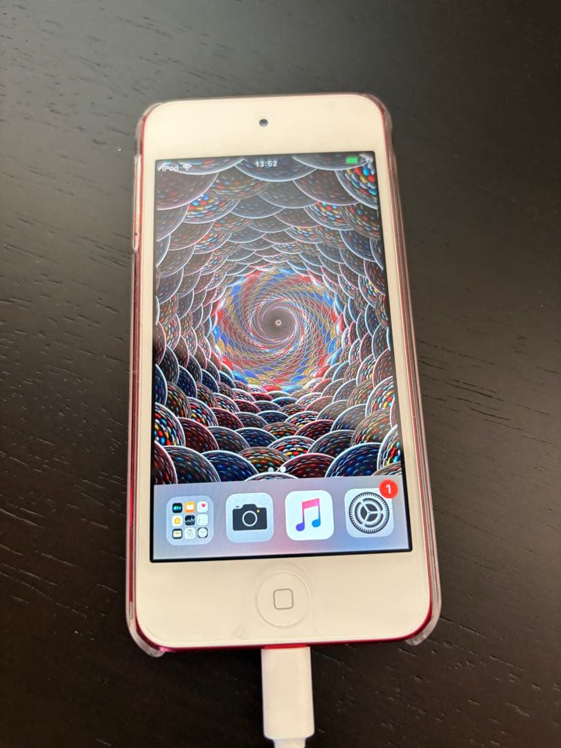 iPodtoubh 125GB Red/Gold 2個セット　第六世代