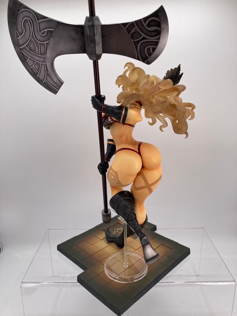 メガハウス　エクセレントモデルシリーズ　ドラゴンズクラウン　アマゾン