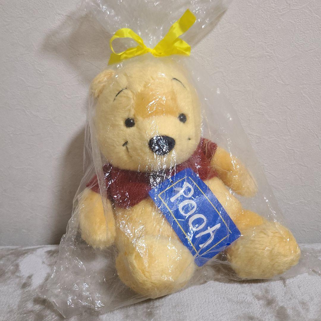 袋から出してないので超美品♡ 超レア 赤いセーターを着たプーさん ぬいぐるみ