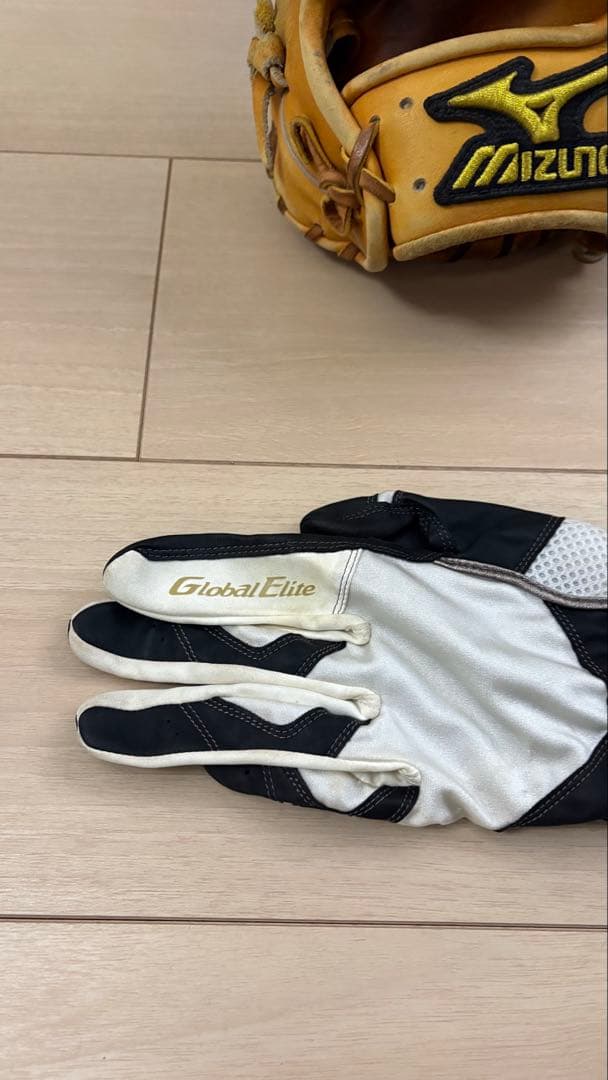 ミズノプロ　硬式内野手用グローブ　守備手袋セット