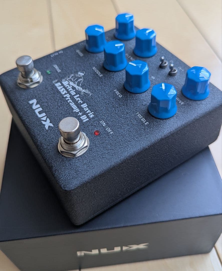 ベース NUX MLD Bass Preamp + DI