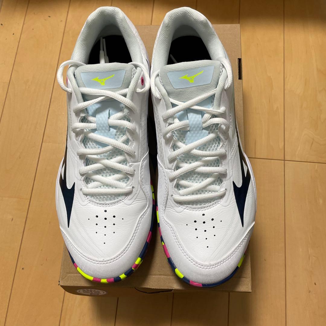 ミズノ　ウェーブクロー4 バドミントンシューズ　26.5cm