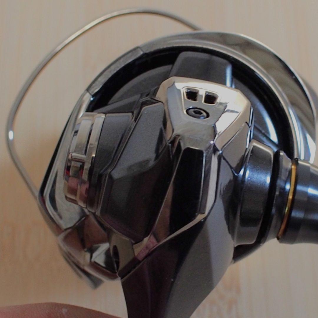 あ*る様 【 20 TWINPOWER C2000S 】シマノ ツインパワー