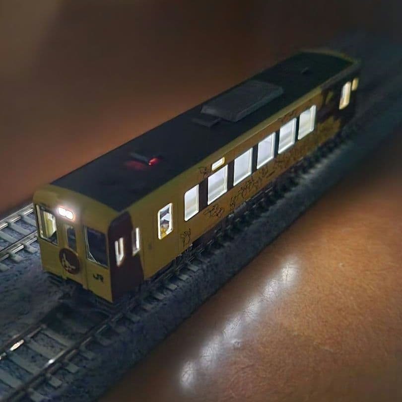 ま*る様 【室内灯付】TOMIX キハ100 ポケモン with YOU トレイ