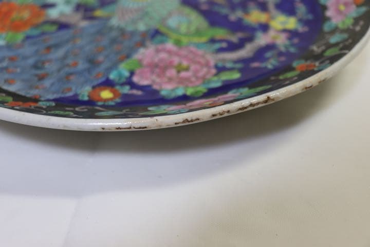 時代　粉彩大皿　孔雀牡丹　送料込み1124