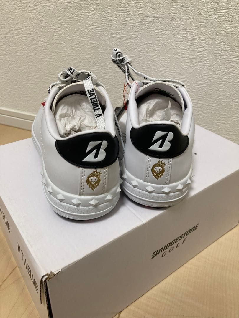 【新品】ブリヂストン【V TWELVE (V12)】限定発売コラボゴルフシューズ