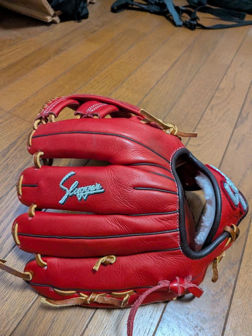Slagger 軟式オーダーグラブ　SR1型