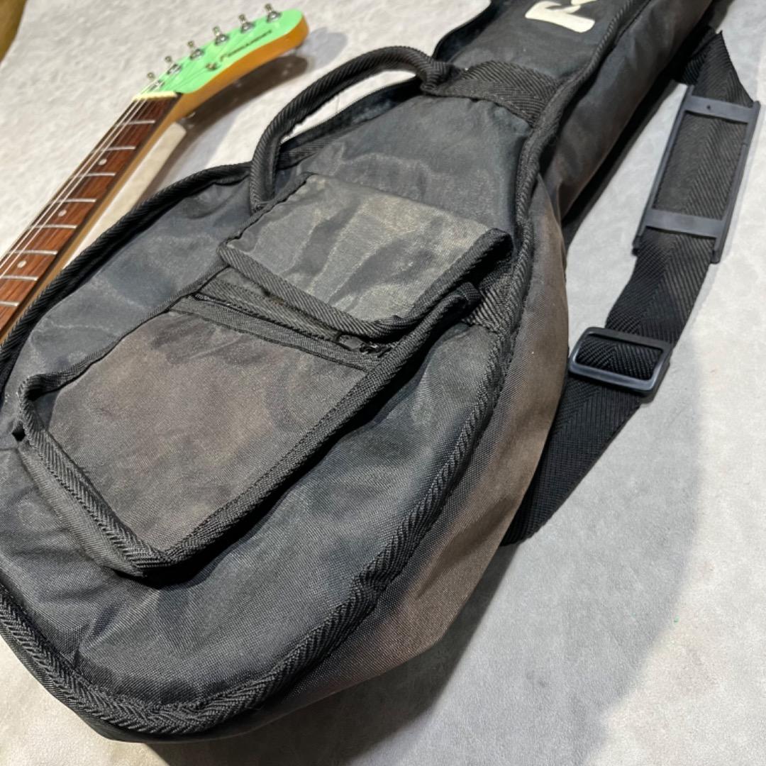 FERNANDES ZO-III グリーン系 専用ケース付