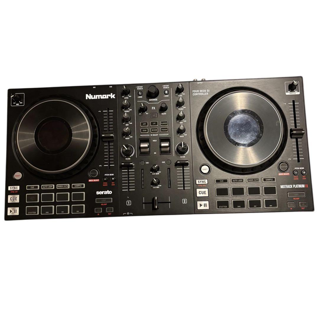 Numark DJコントローラー　Mixtrack Platinum FX