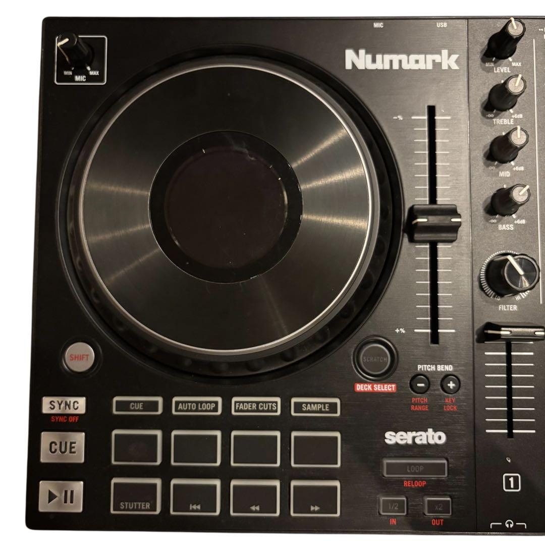 Numark DJコントローラー　Mixtrack Platinum FX