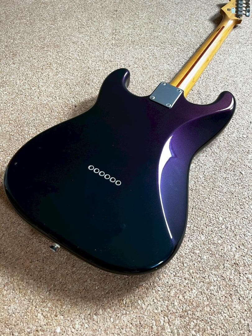 Fujigen(FGN)　Neo classic ストラトキャスター（SSH）