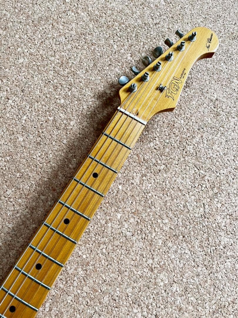 Fujigen(FGN)　Neo classic ストラトキャスター（SSH）