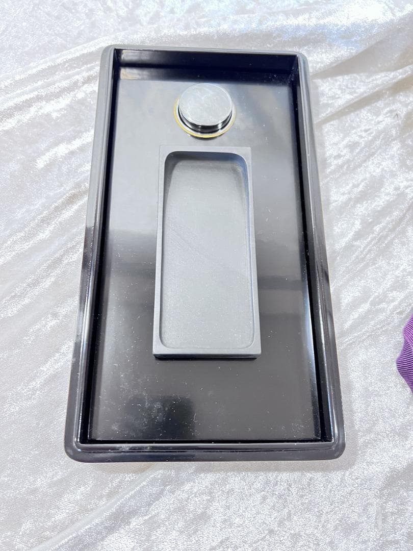 輪島塗水仙紋蒔絵　硯＆水滴付き　昭和　共箱 W13×D24×H4㎝