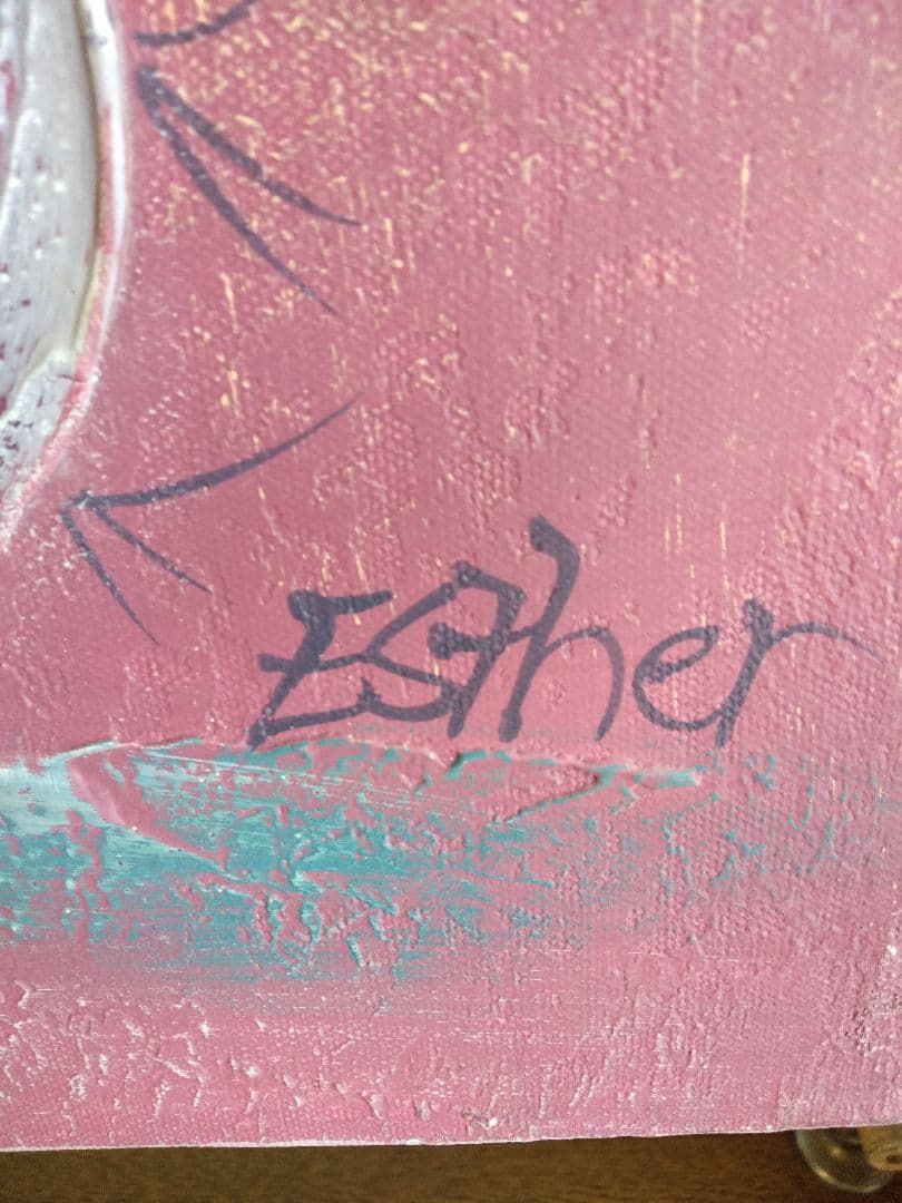 遥かな白銀の山々のふもとのサボテンのある風景