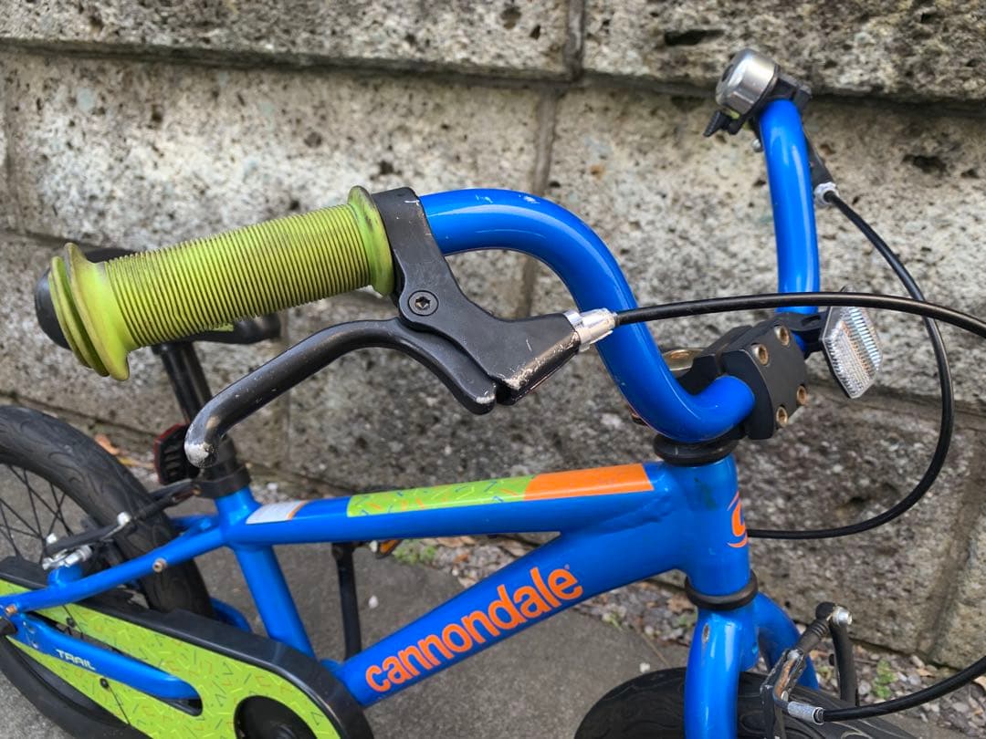 Cannondale kids trail 16インチ 幼児用自転車　補助輪付き
