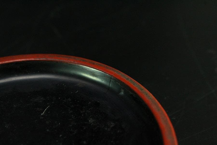 堆朱 刻果実虫 香合 漆 本堆朱保証 時代物(K-YC458)