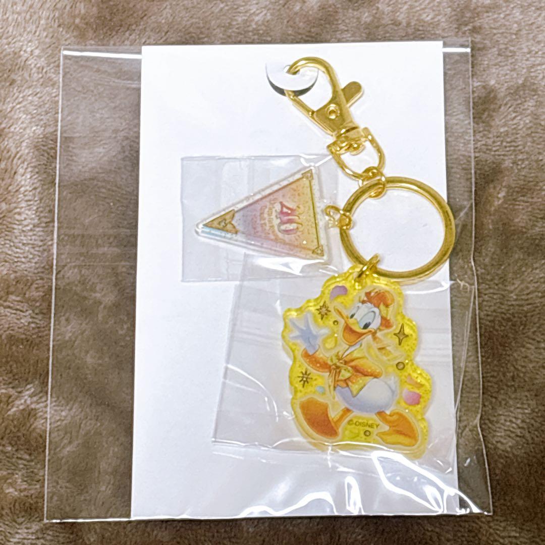 ディズニー アクキー 缶バッジ シール 他 まとめ売り