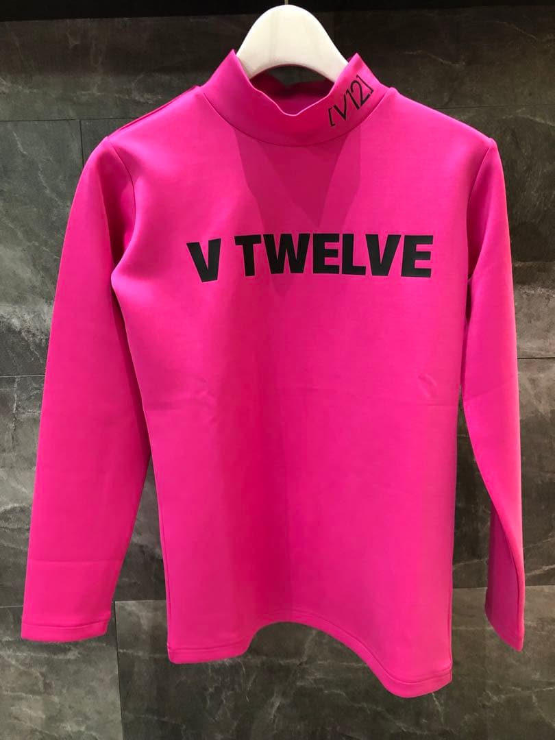 V12 モックネック　レディースMサイズ