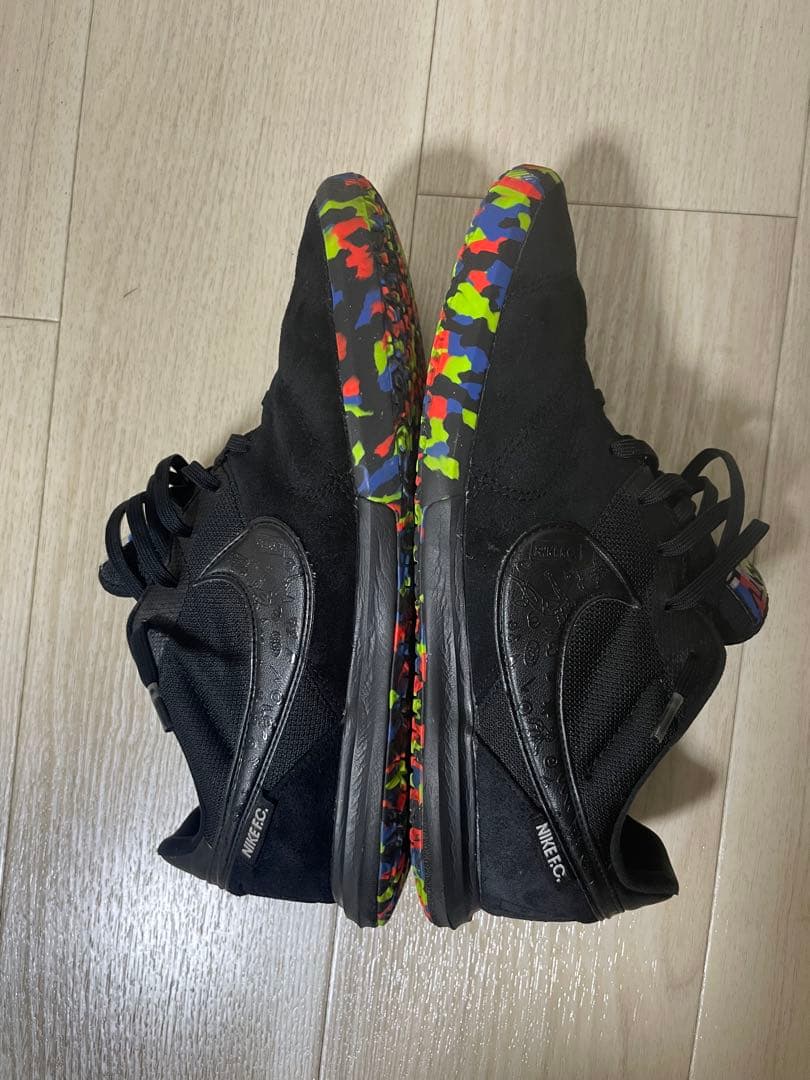 Nike プレミア2サラ