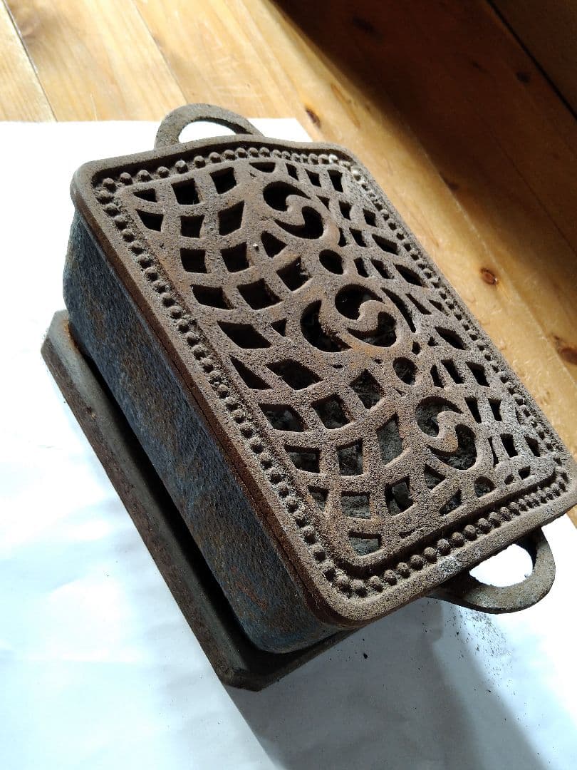 炭入れ　こたつ　火鉢　アンティーク