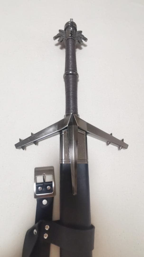 ウィッチャー3 ワイルドハント エアロンダイト 金属製 模造刀 西洋剣 美術品