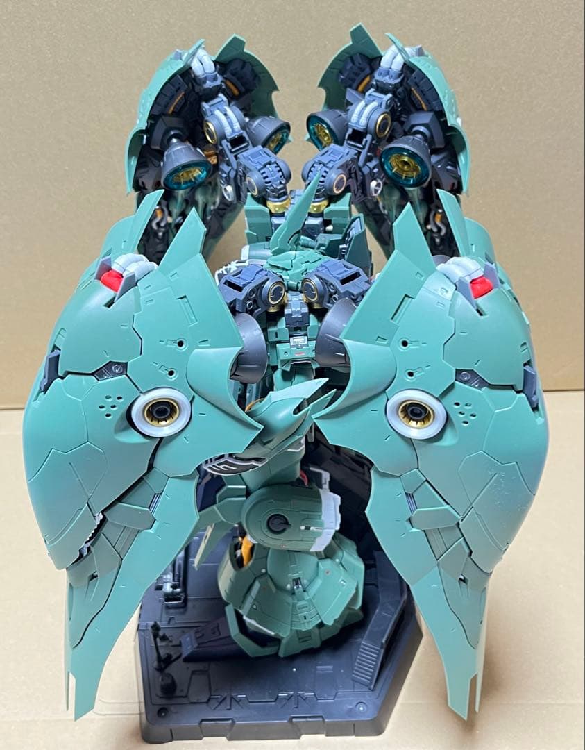 Axis Model 1/100 オシリス・エリアル ドミネーター 素組品