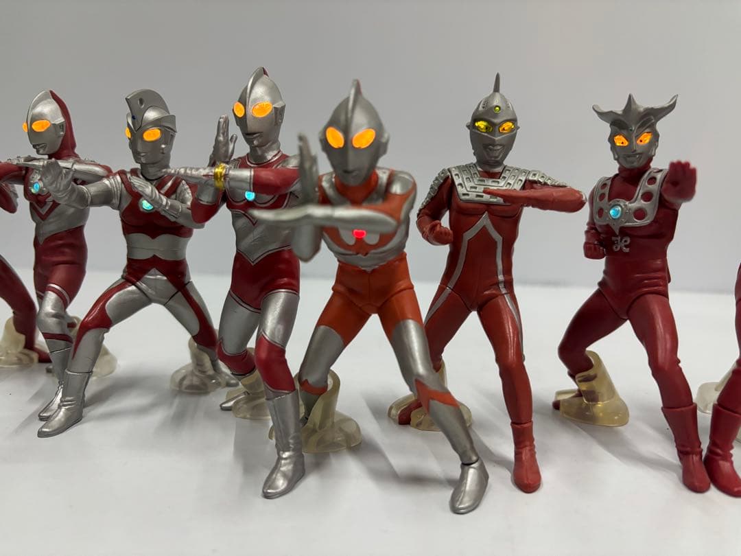 ウルトラマン アルティメットルミナス　9体 セット ルミナスユニット付