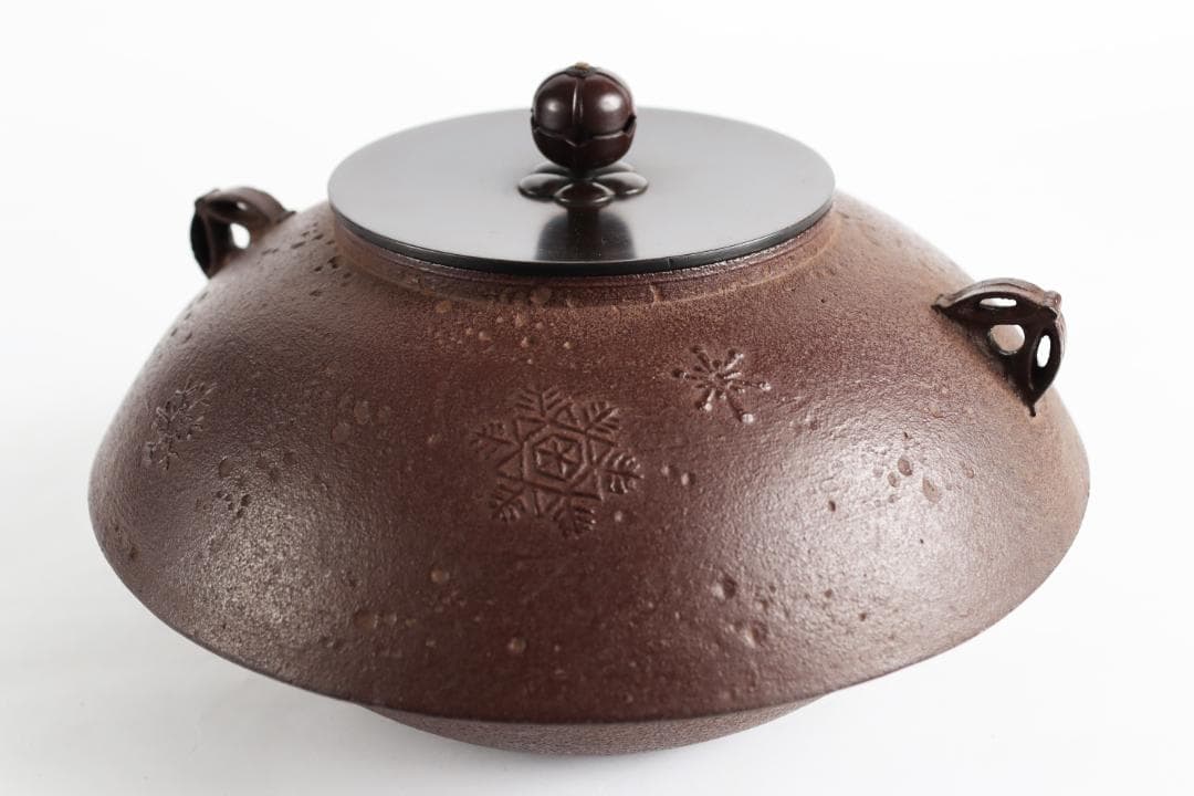 メ*2様 釜師 佐藤浄清 雪輪地紋 七宝形耳付 笠釜 茶釜 共箱