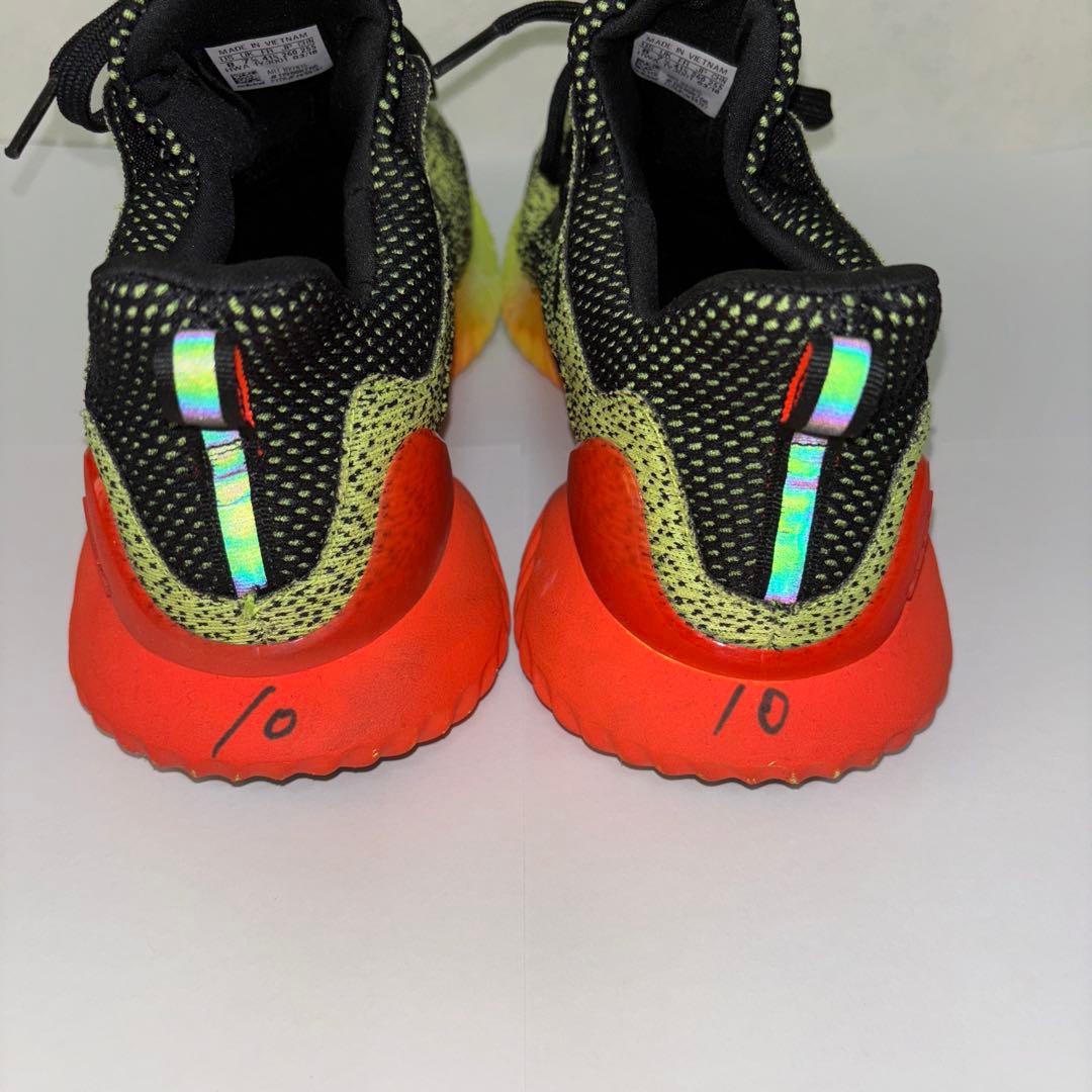 香川真司　直筆サイン入りトレーニングシューズ