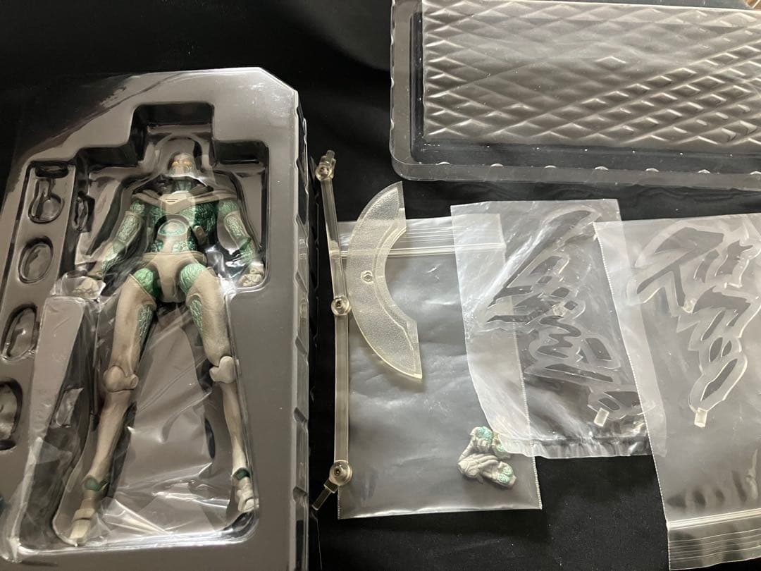 超像可動　花京院　ハイエロファントグリーン