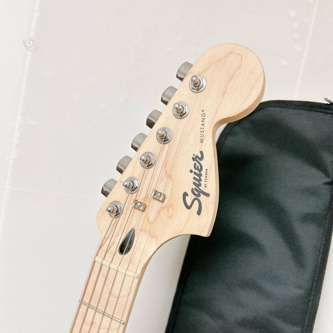 美品 Squier スクワイヤー Mustang ムスタング ピンク ケース付き