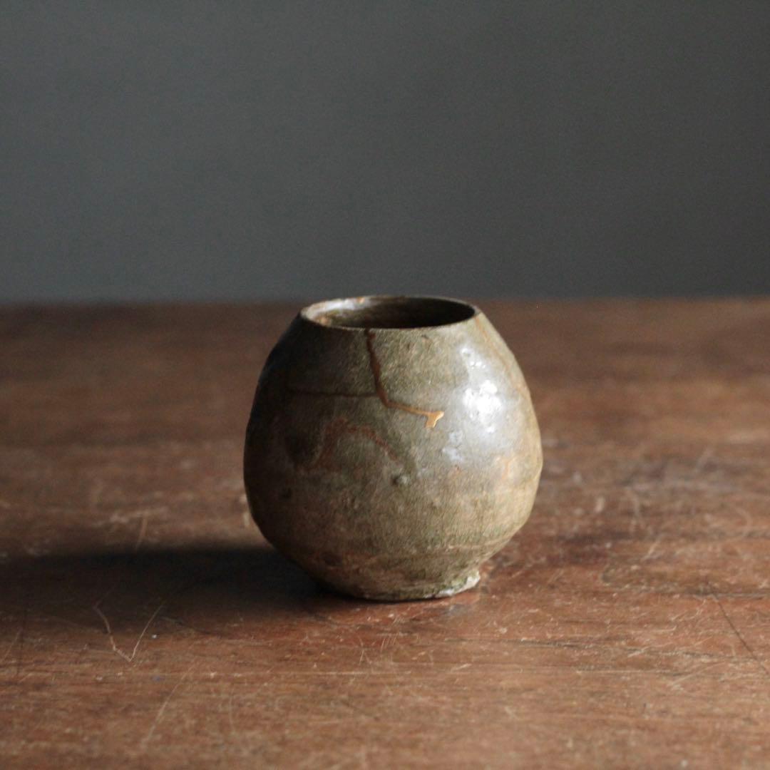 高麗青磁 小壺 ぐい呑み 酒器 朝鮮美術 古美術 古道具 アンティーク 盃