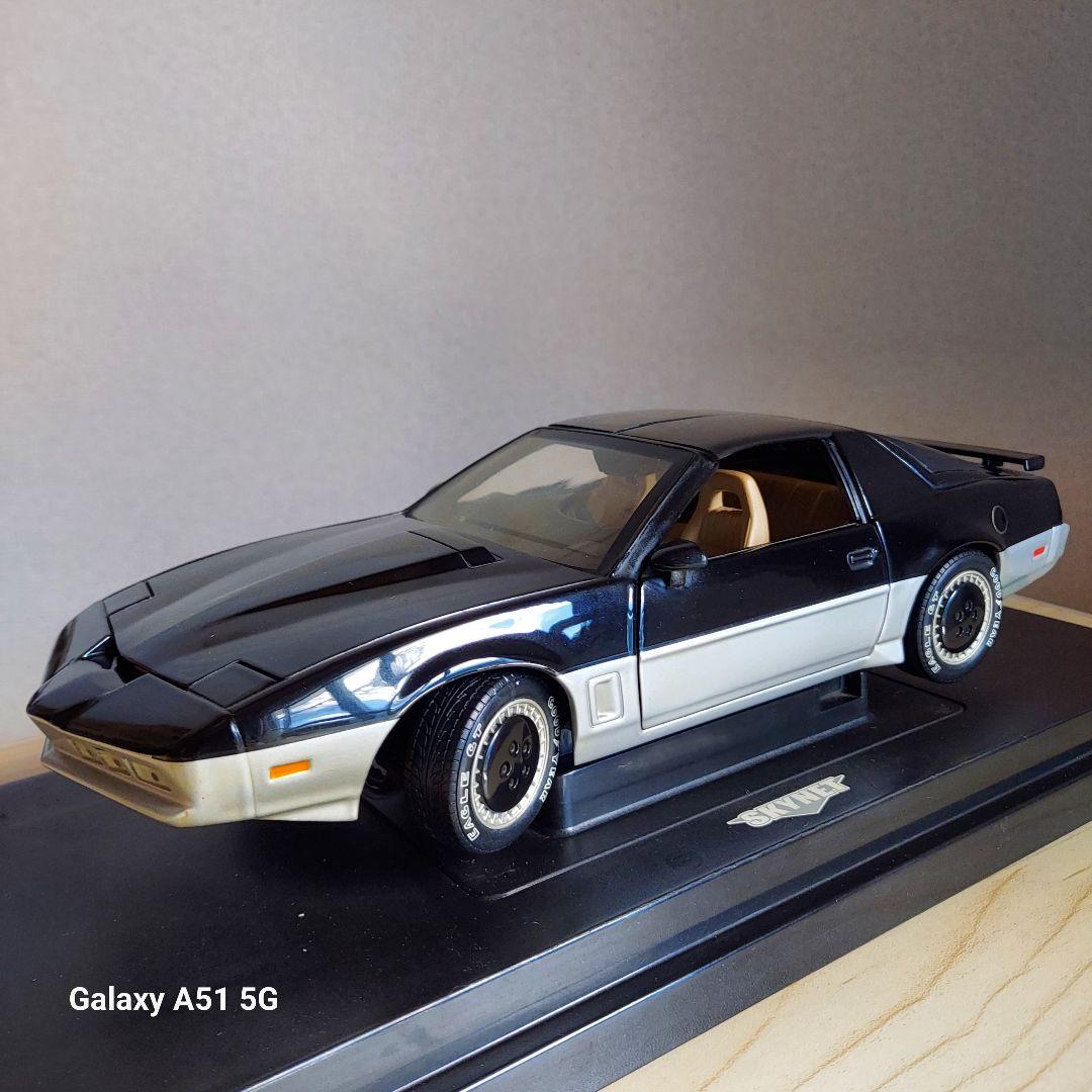 1/18 　ナイトライダー2000 カール スカイネット　★おまけ付きセット★