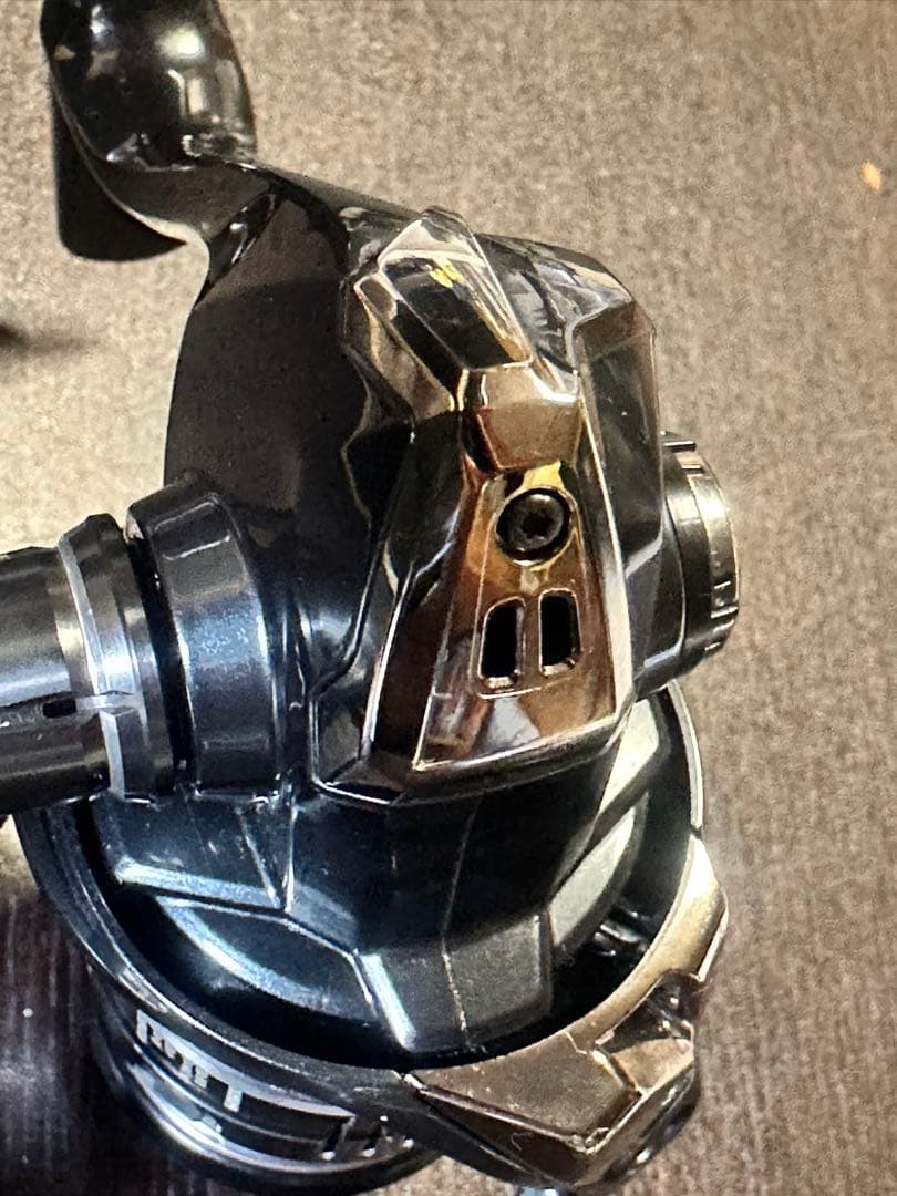 シマノ 19ヴァンキッシュ C2000SHG スピニングアジング　メバリング