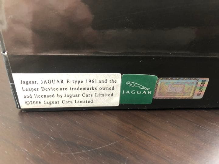 1/43 ixo JAGUAR E TYPE 50周年記念モデル ガンメタリック