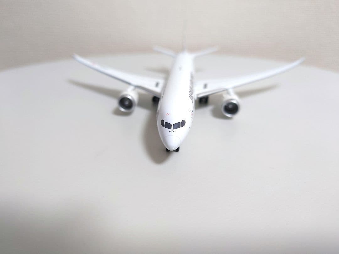 【希少品　JAL B787-8 JA824J 1/400】