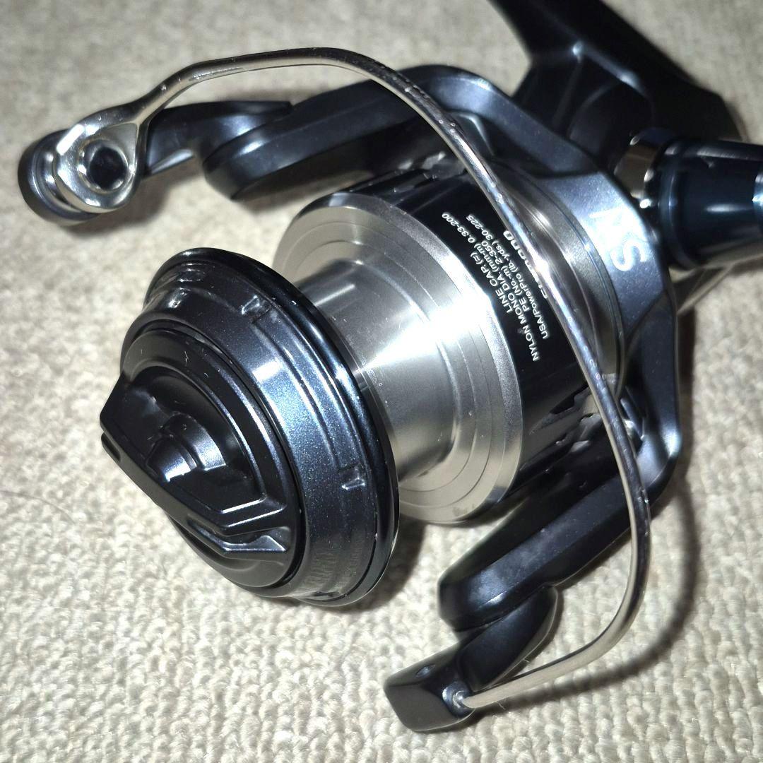 【極美品】スピニングリール シマノ 20ストラディック SW 5000 PG