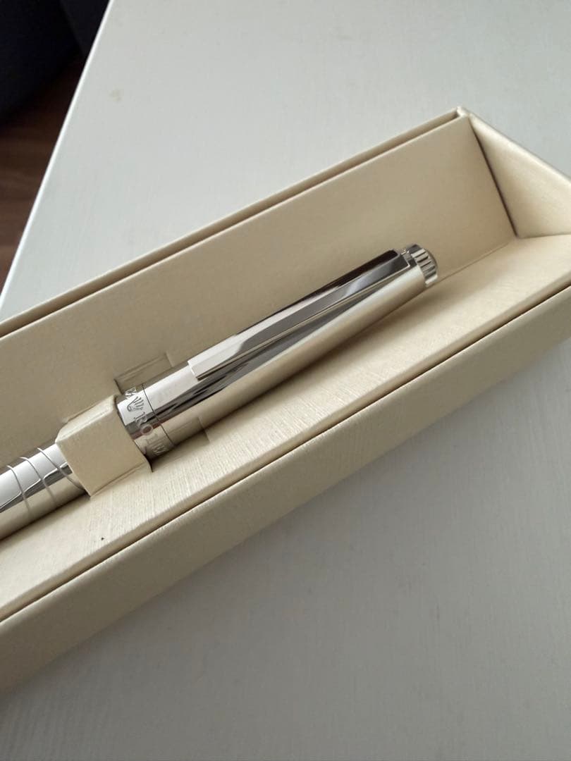 ROLEX シルバーボールペン 専用ケース付き