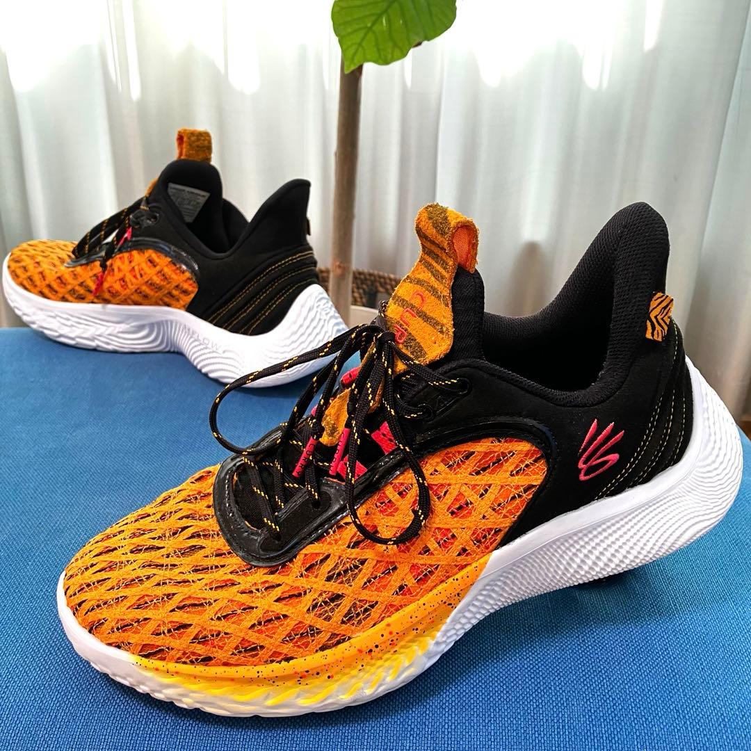 CURRY flow9 アンダーアーマー カリーフロー9 セサミストリート