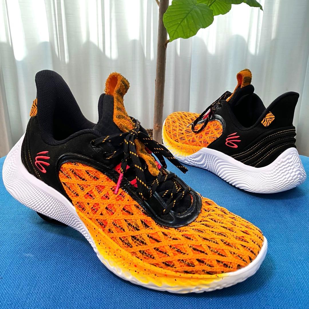 CURRY flow9 アンダーアーマー カリーフロー9 セサミストリート