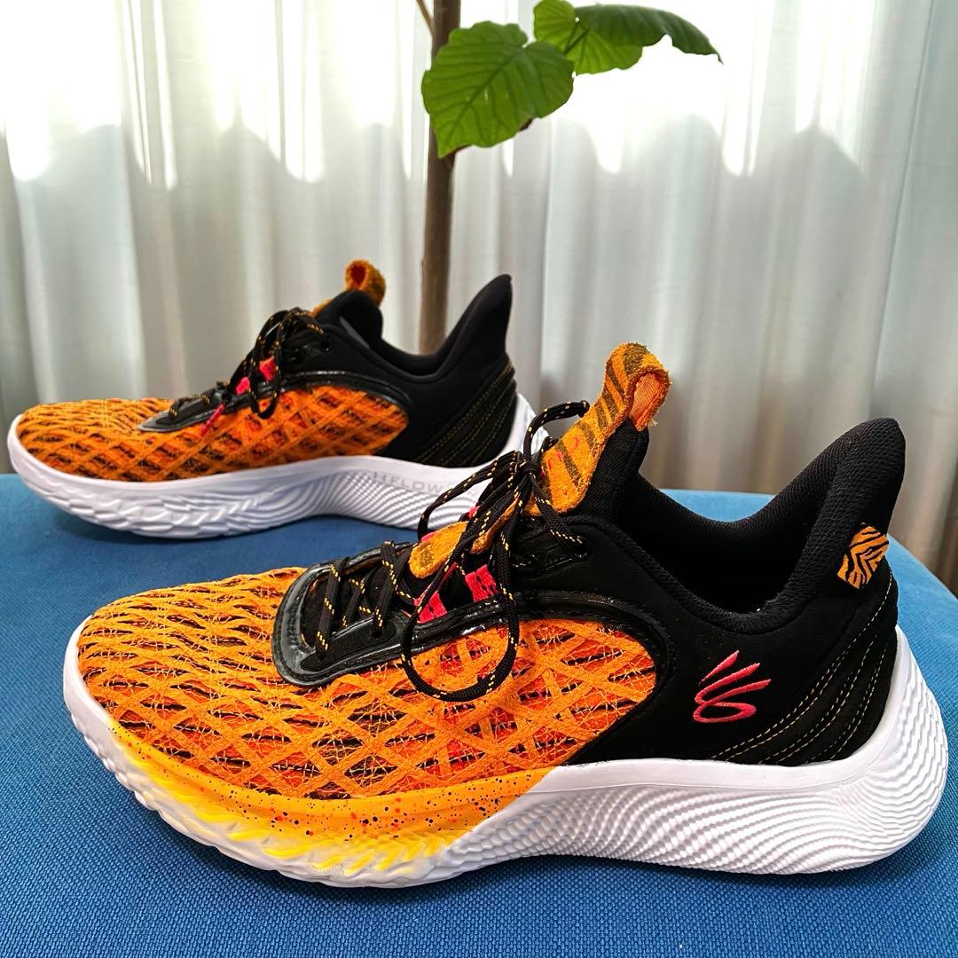 CURRY flow9 アンダーアーマー カリーフロー9 セサミストリート